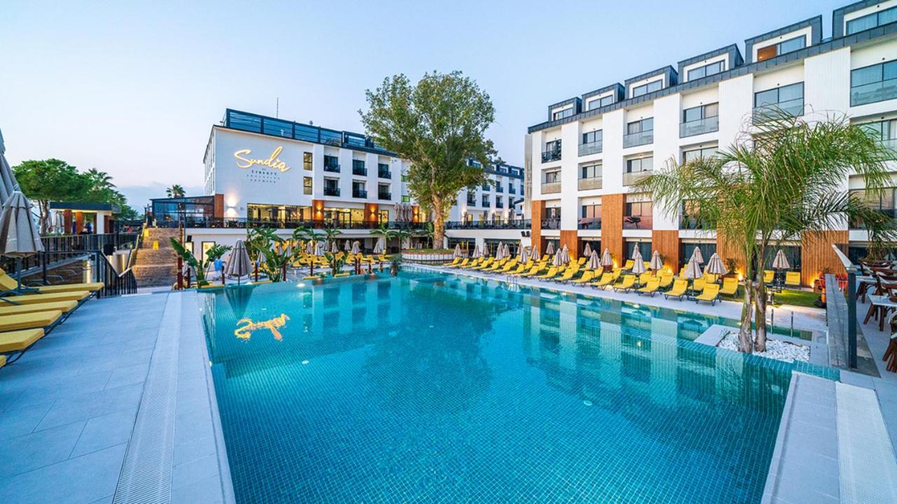 Sundia Exclusive By Liberty Fethiye Adults Only Hotel Eksteriør billede Hotel