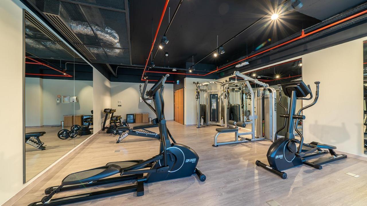 Sundia Exclusive By Liberty Fethiye Adults Only Hotel Eksteriør billede The gym at the hotel