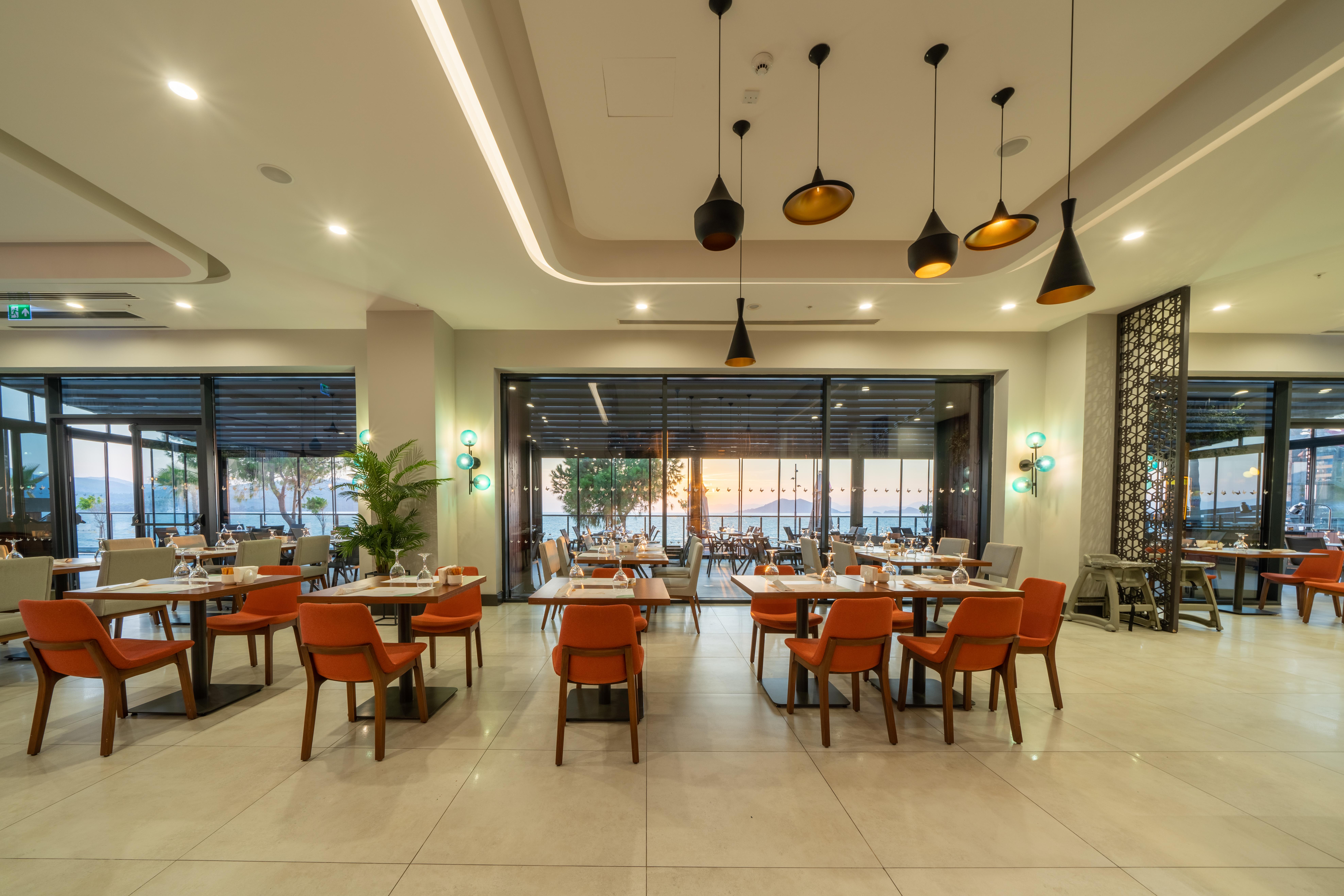 Sundia Exclusive By Liberty Fethiye Adults Only Hotel Eksteriør billede The interior of the restaurant